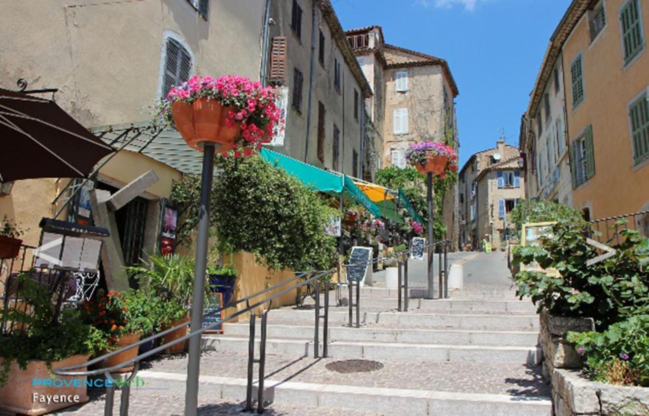 L'Essens Acomodação com café da manhã Fayence Exterior foto